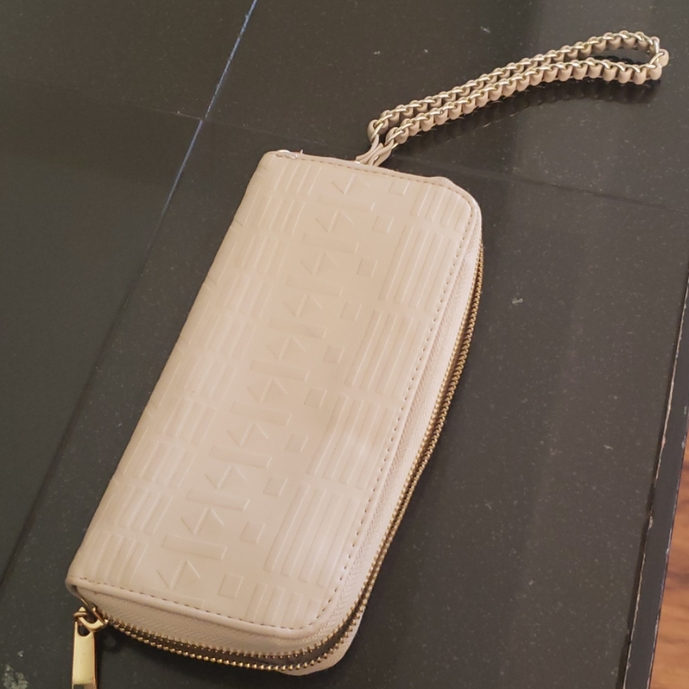 Wristlet/wallet